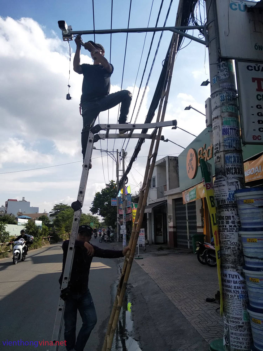 Lắp đặt camera quan sát tại khu phố