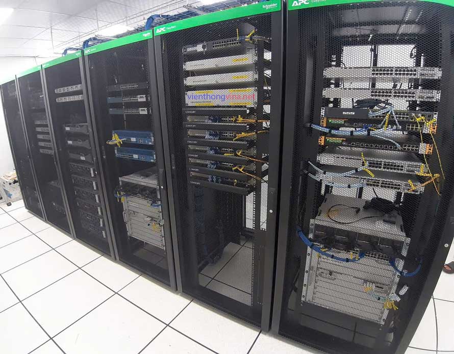 LẮP ĐẶT BẢO TRÌ HỆ THỐNG MẠNG LAN LẮP ĐẶT BẢO TRÌ HỆ THỐNG MẠNG LAN