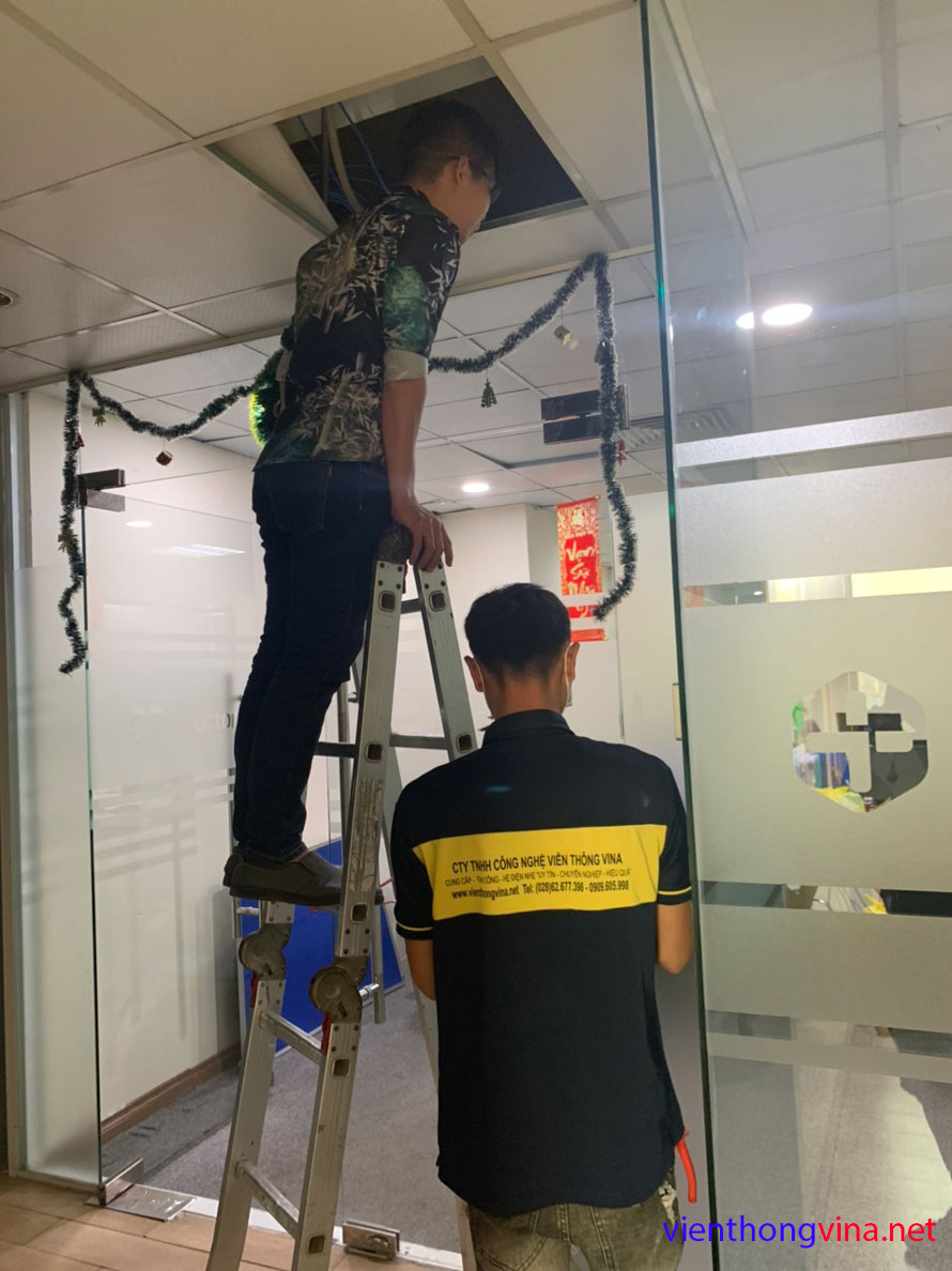 Lắp đặt hệ thống Access Control - Kiểm soát cửa ra vào