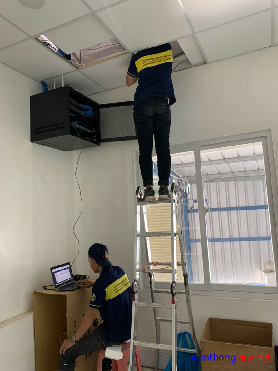 Lắp đặt camera quan sát,&nbsp;hệ thống access control - kiểm soát cửa ra vào