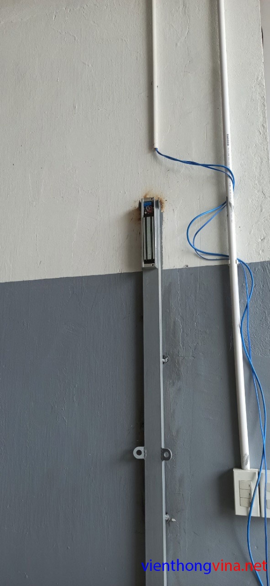 Lắp đặt camera quan sát,&nbsp;hệ thống access control - kiểm soát cửa ra vào